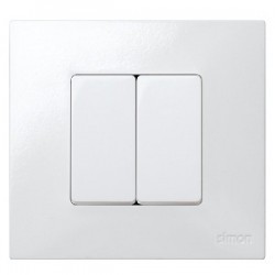 Cruzamiento estrecho blanco...